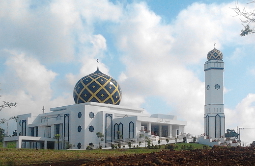 "Islamic Center Kabupaten Kuningan"