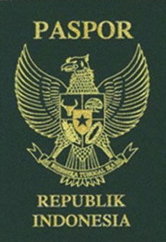 "persyaratan membuat paspor"